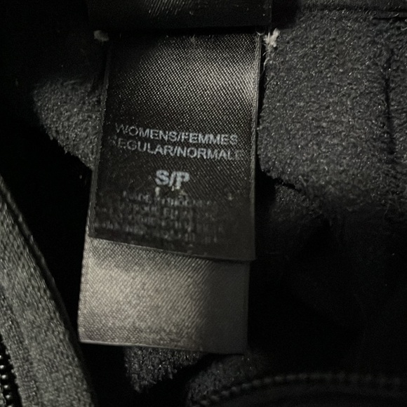 THE NORTH FACE BLACK HOODIE JACKET - Picture 9 of 14